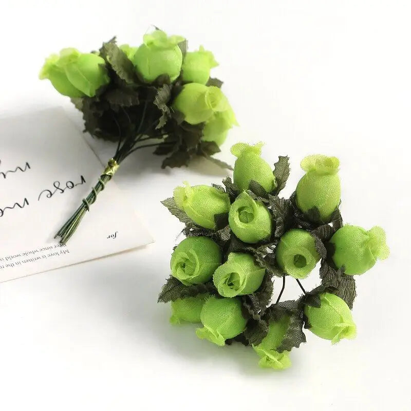 Mini Artifial Rose Bouquet (Add-On)