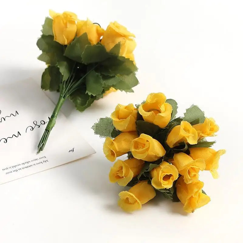 Mini Artifial Rose Bouquet (Add-On)