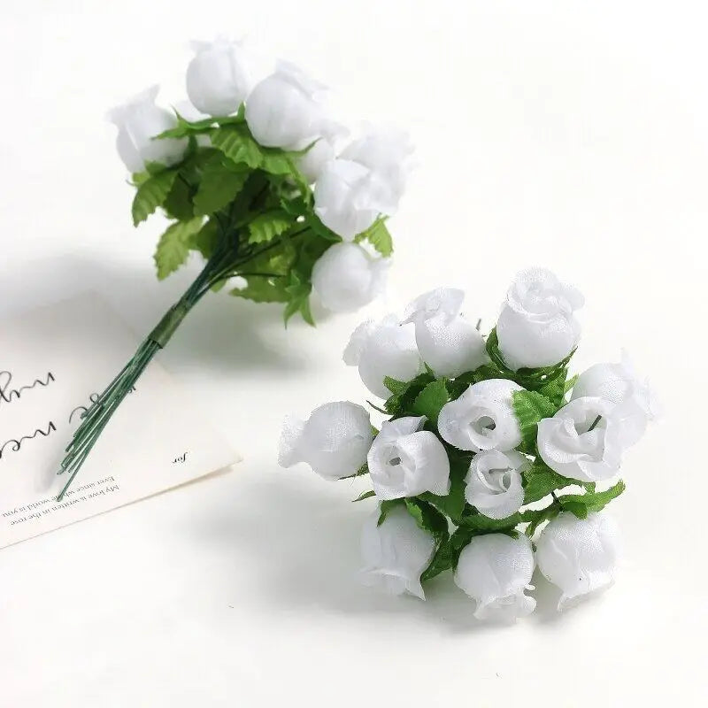 Mini Artifial Rose Bouquet (Add-On)